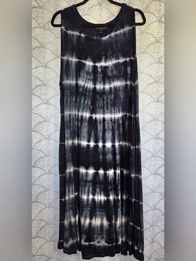 Lane Bryant 22/24 Sleeveless Tie-Dye Blue & White Maxi Dress